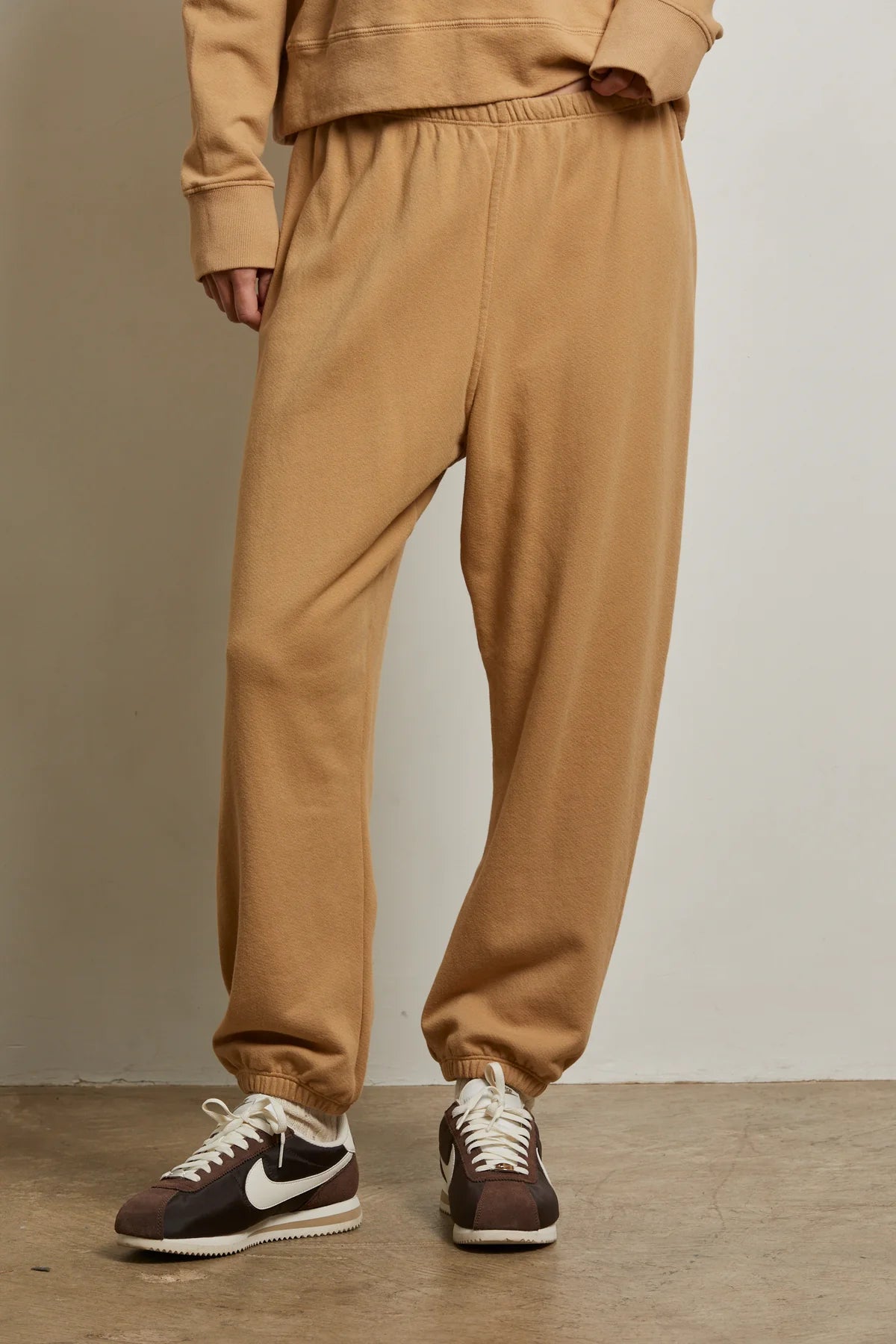 Johnny Sweatpant | perfectwhitetee