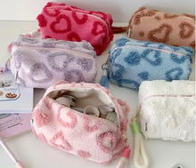 Load image into Gallery viewer, Fuzzy Heart Pouch
