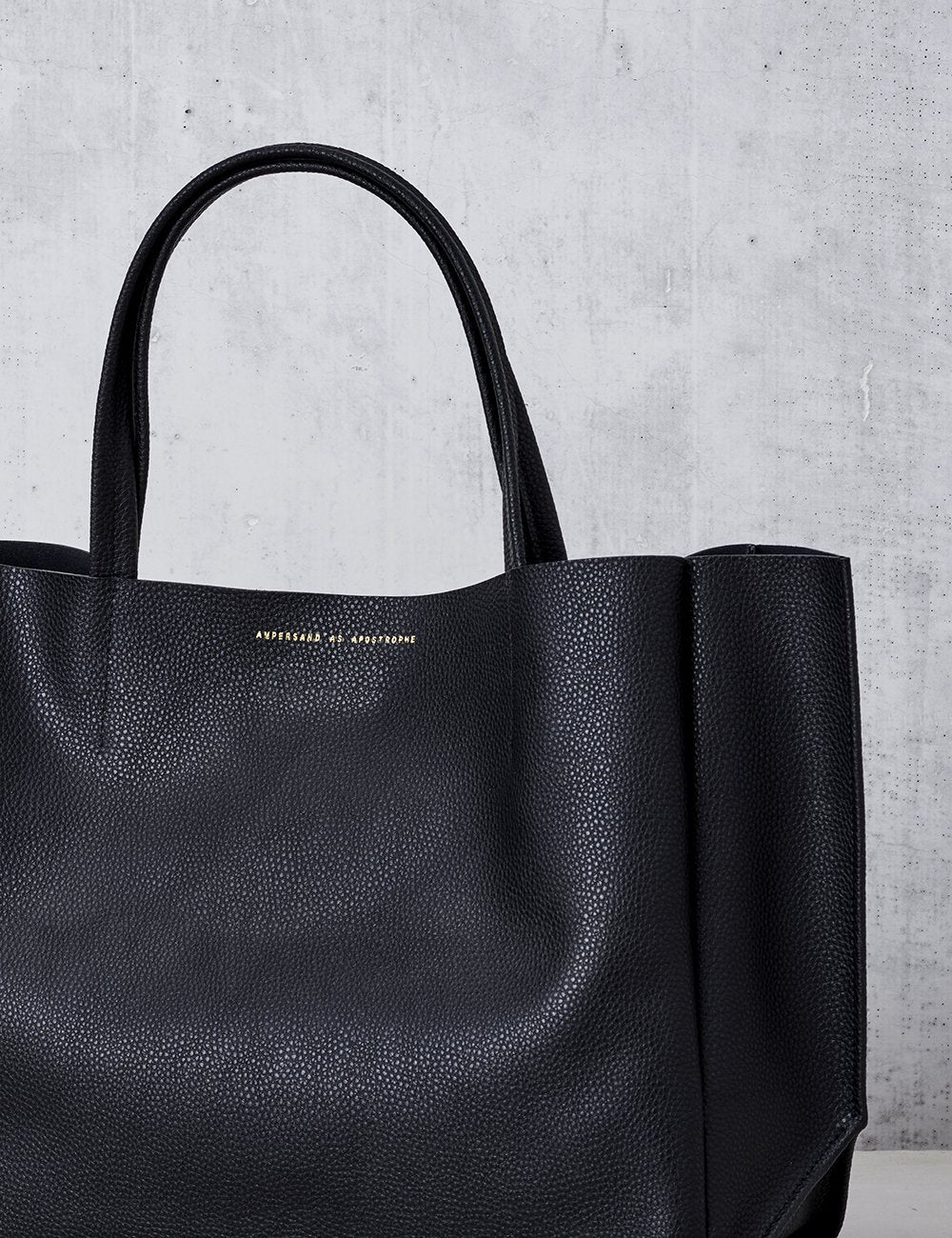 Ampersand as apostrophe 2025 sideways leather tote