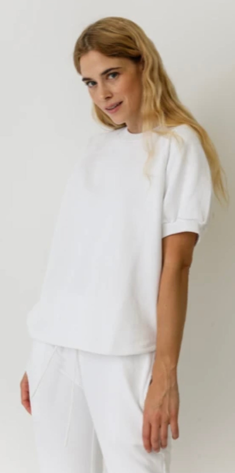 Helen Pullover Sweatshirt | Leallo