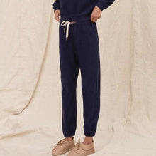 Load image into Gallery viewer, The Stadium Sweatpant | THE GREAT
